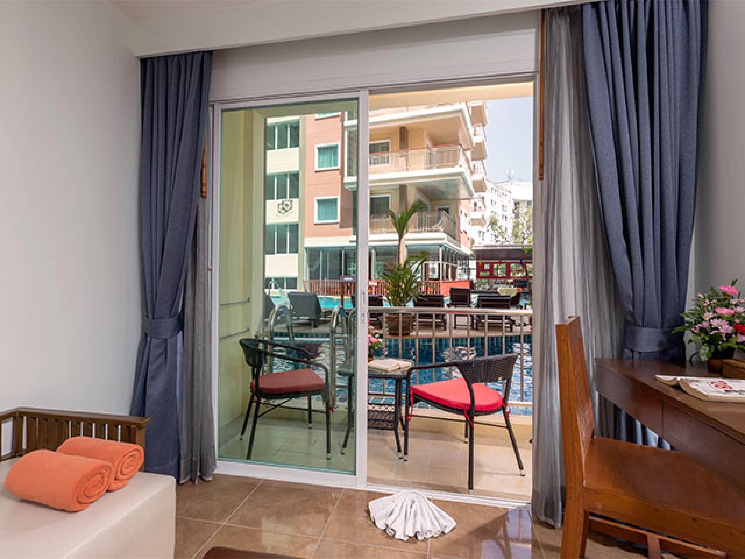 Hotel Bauman Residencia Phuket Exterior foto