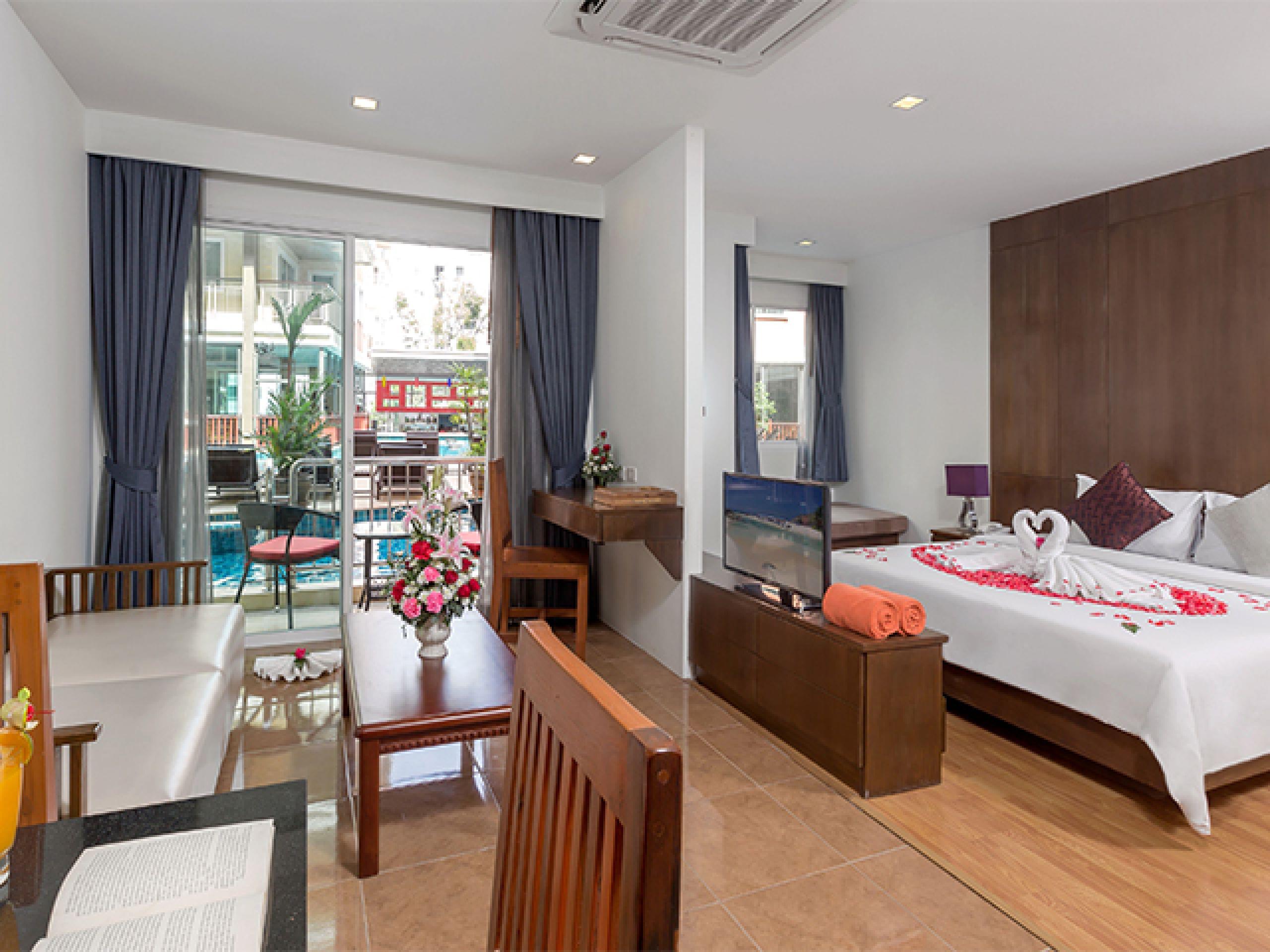 Hotel Bauman Residencia Phuket Exterior foto